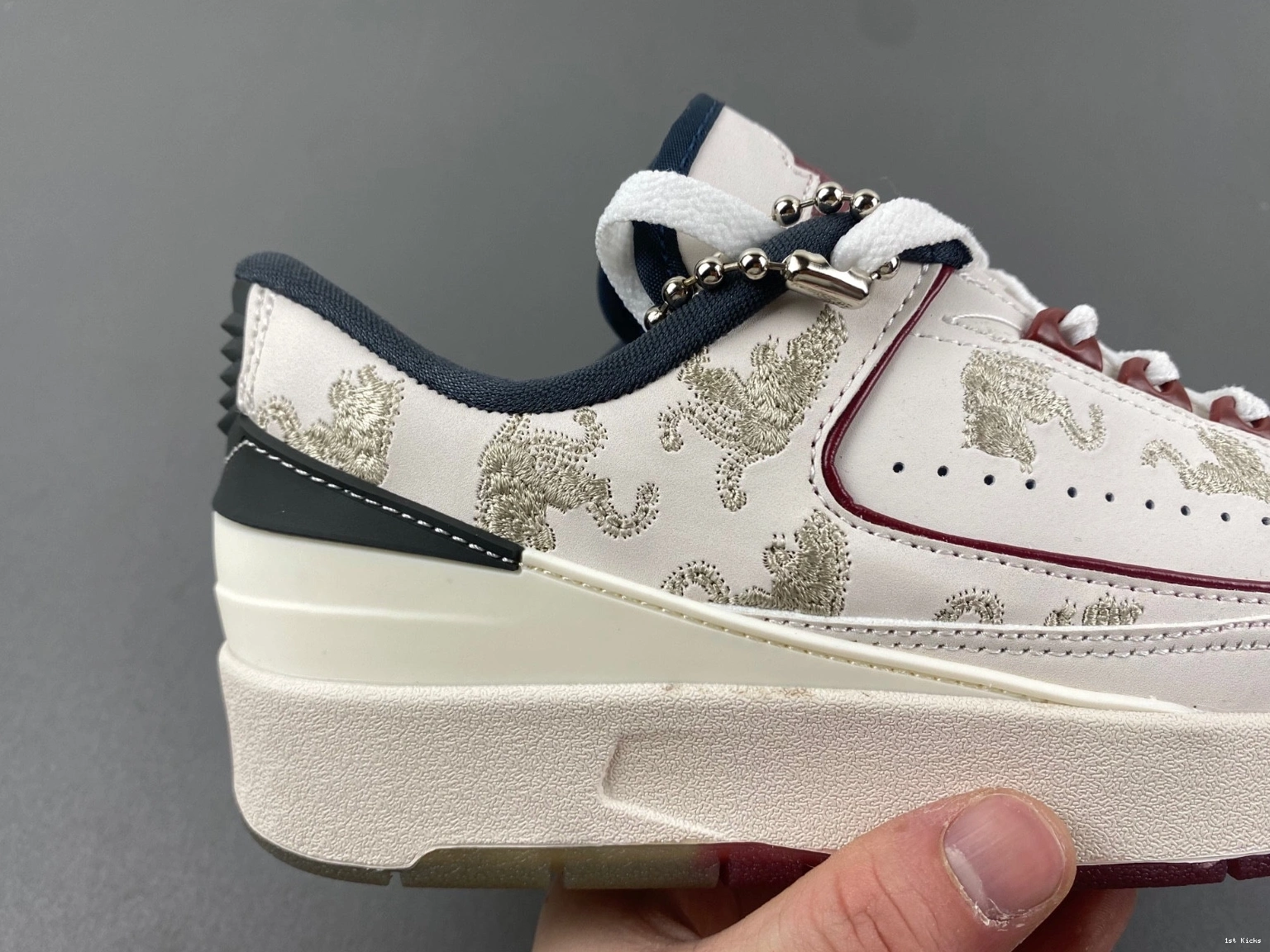 the Dragon Year Retro Men's - Low FJ3468-100 2 Jordan of 0512
